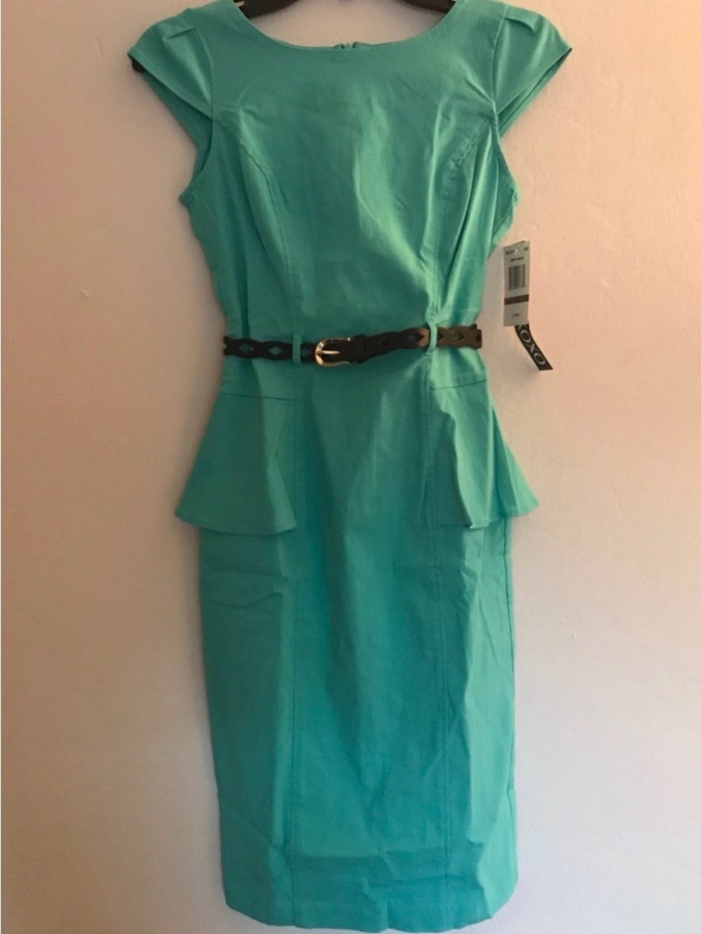 NWT☆XOXO Teal Peplum Midi Dress with Brown Belt